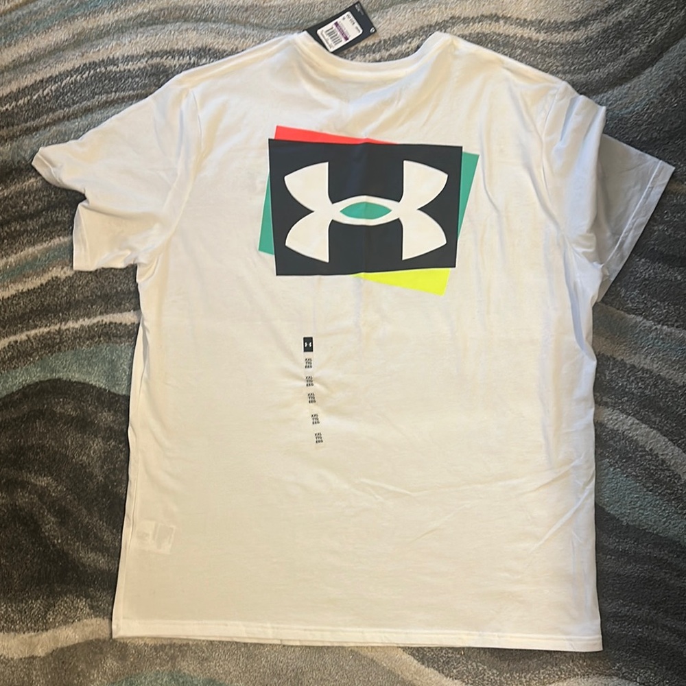 Under Armour White Tee with Multicolor Logo Loose Fit XXL - Picture 3 of 4